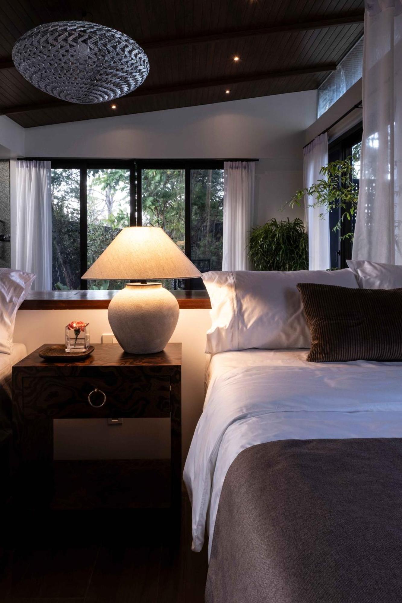 Ananda Cabin - Ezra Viniti Resort Tagaytay City Bagian luar foto